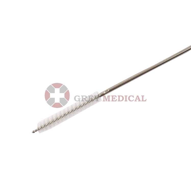Brushes for cannula Cleaning